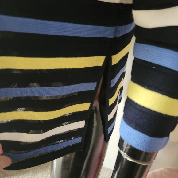 ST. JOHN Ombre Knit Sweater Size M - Picture 6 of 9